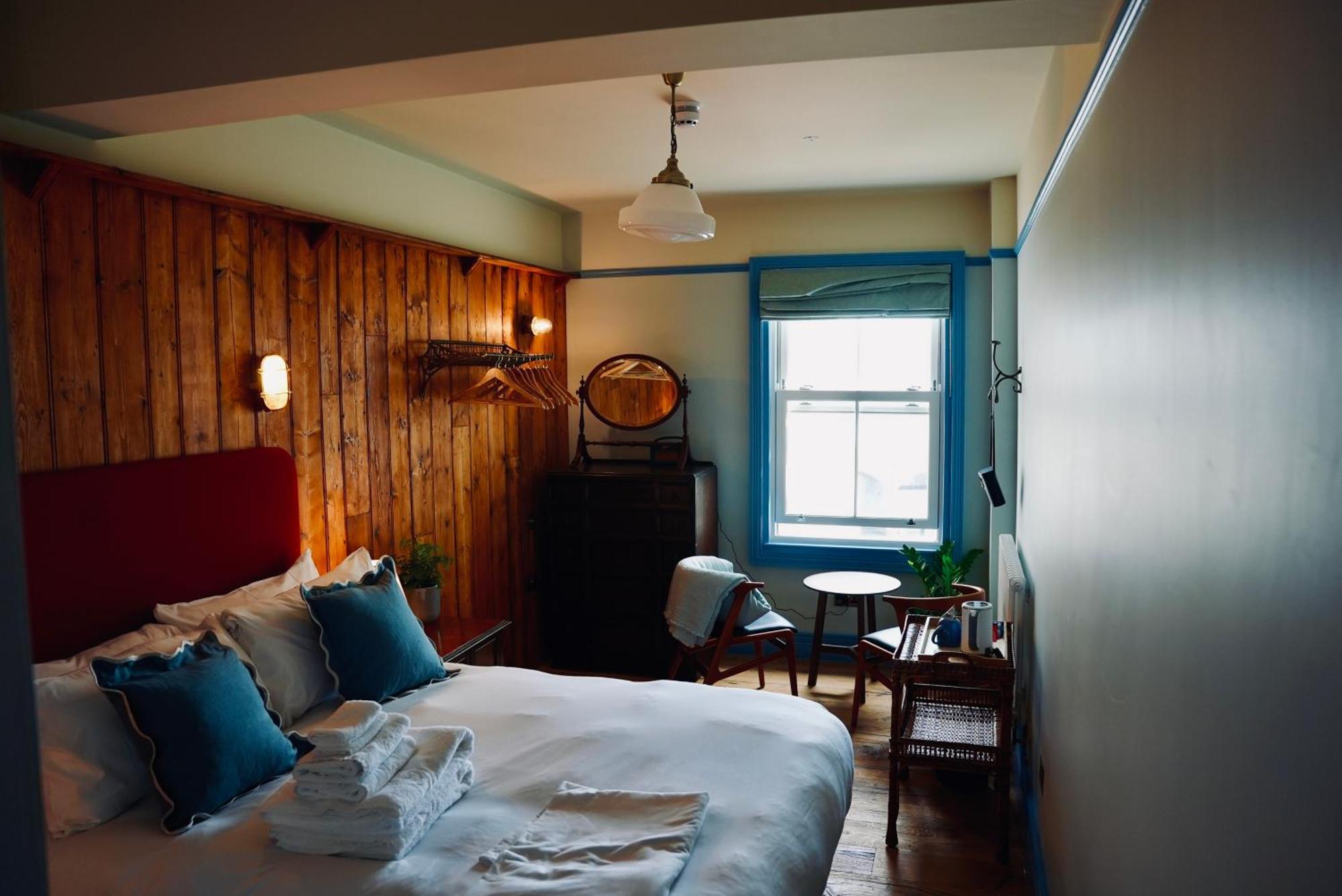 The London & Paris Hotel Folkestone Esterno foto