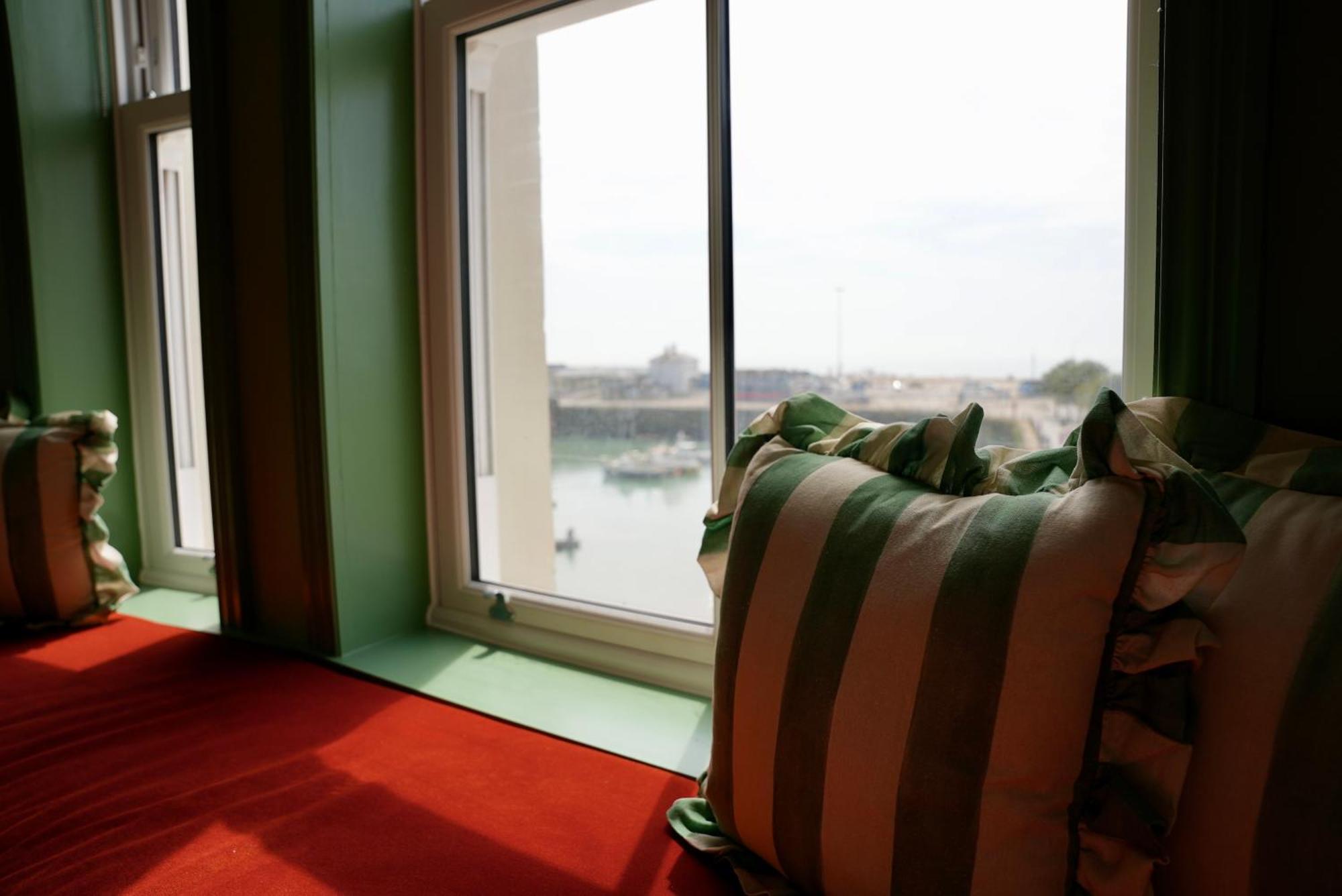 The London & Paris Hotel Folkestone Esterno foto
