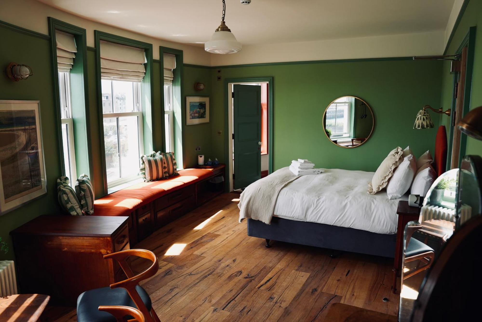The London & Paris Hotel Folkestone Esterno foto
