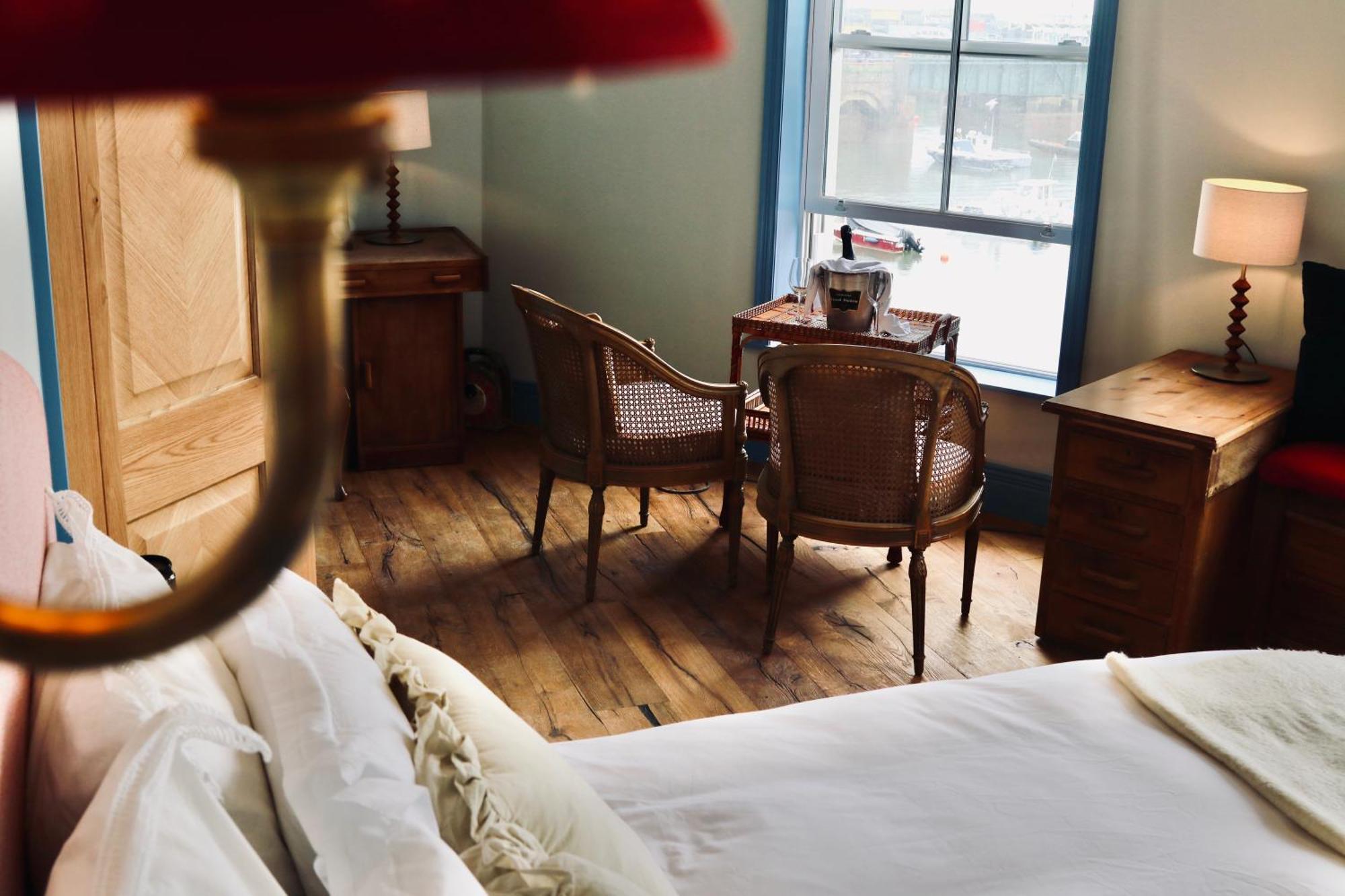 The London & Paris Hotel Folkestone Esterno foto