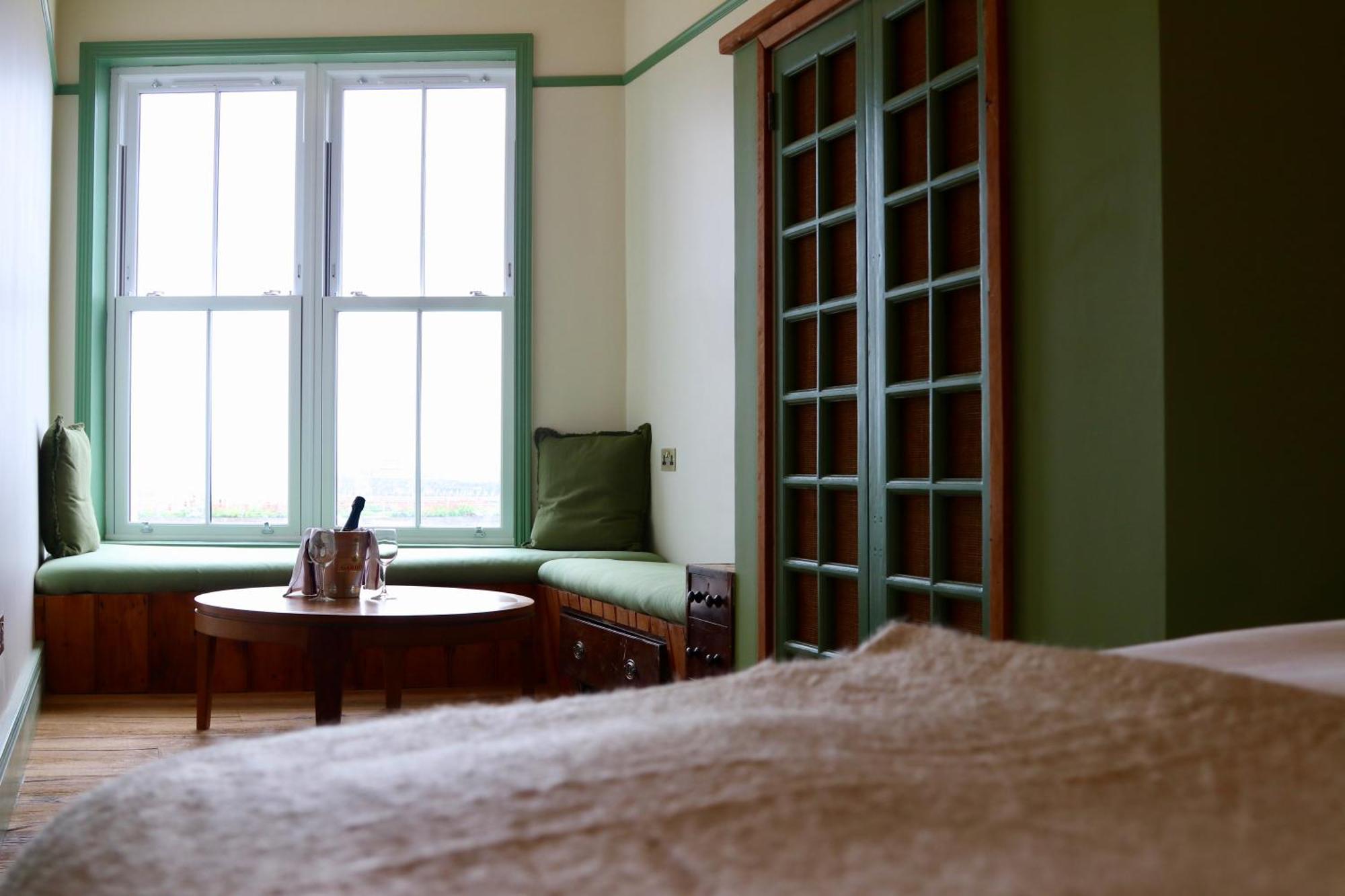 The London & Paris Hotel Folkestone Esterno foto
